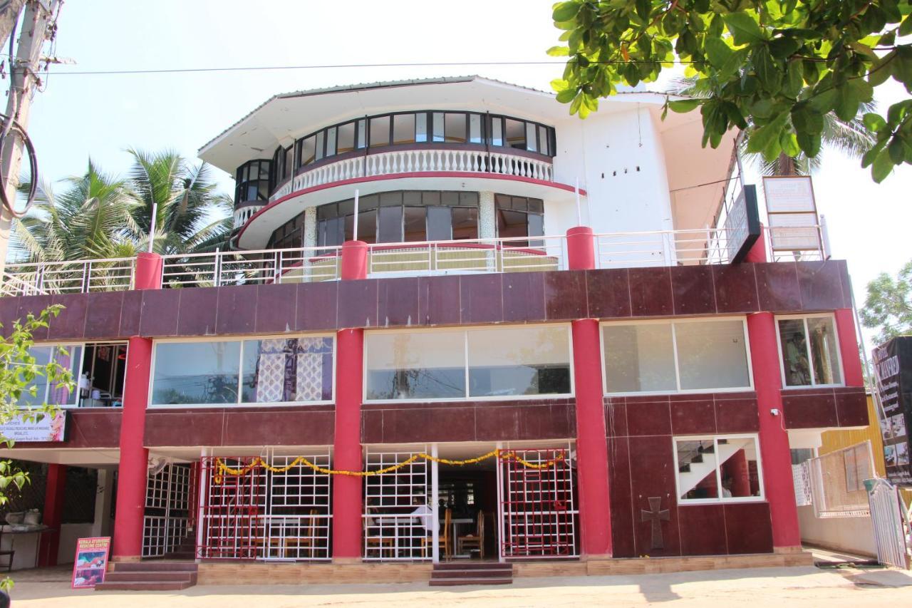 Hotel M R Manfred Calangute Buitenkant foto