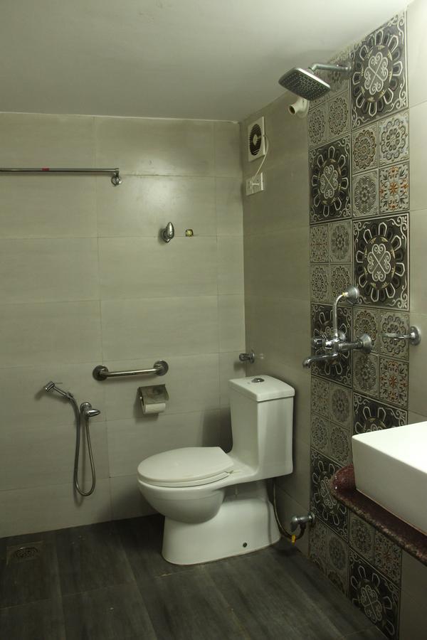 Hotel M R Manfred Calangute Buitenkant foto