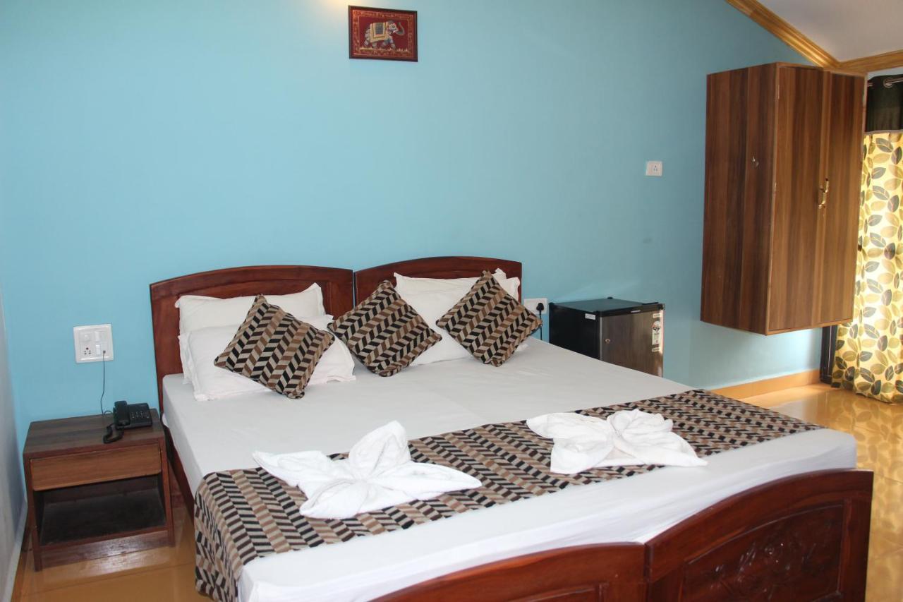 Hotel M R Manfred Calangute Buitenkant foto